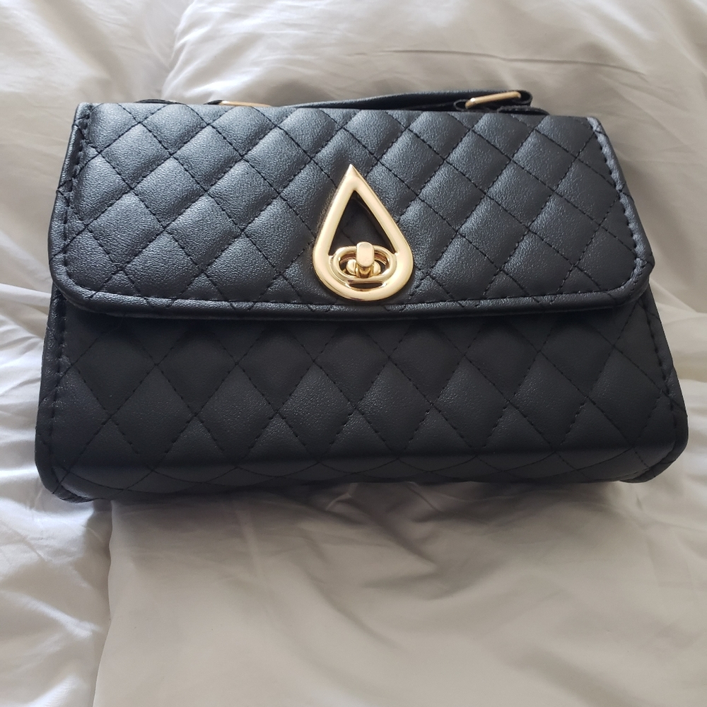 New Little Black Purse